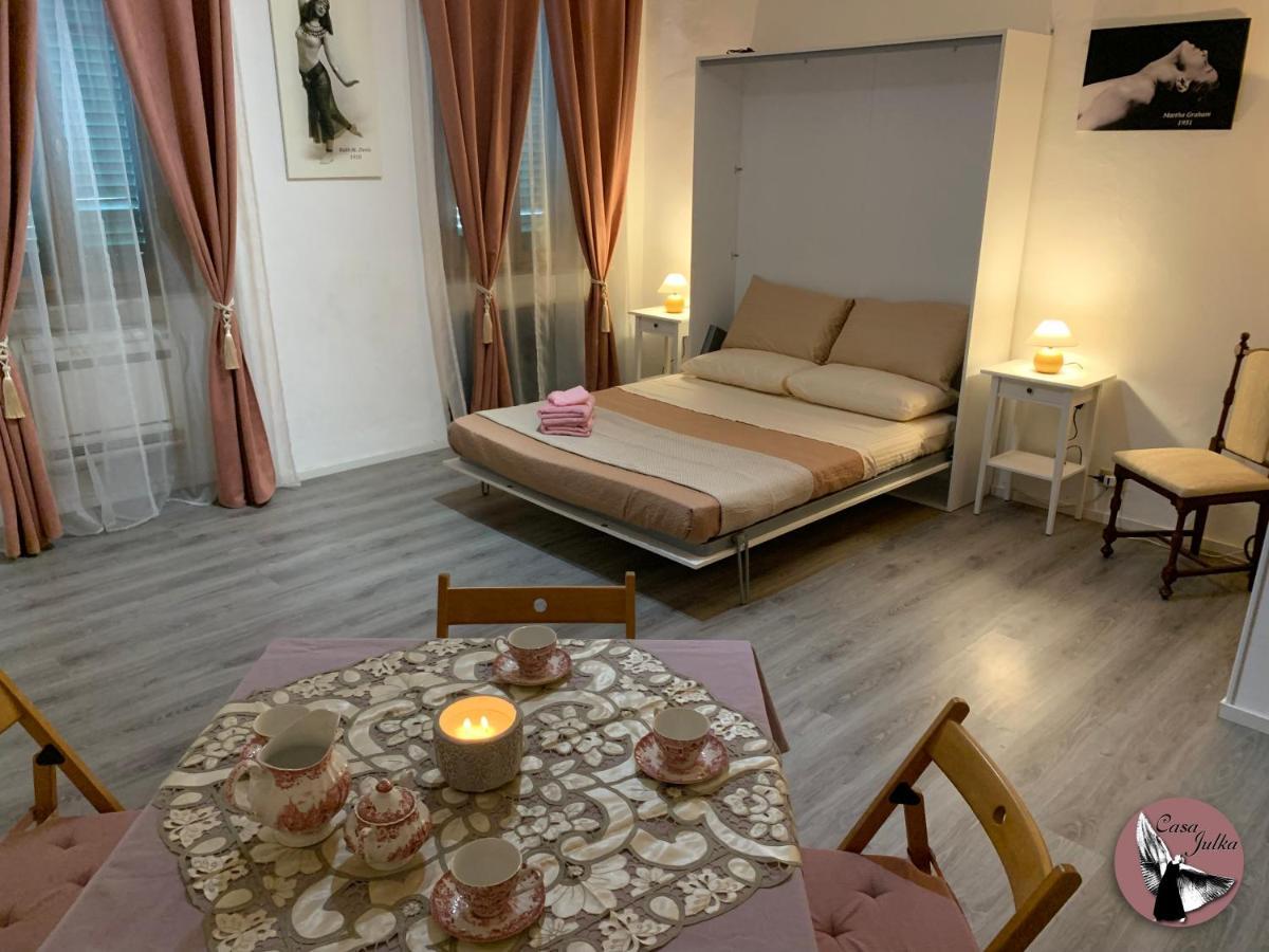 Casa Julka Apartman Livorno Kültér fotó