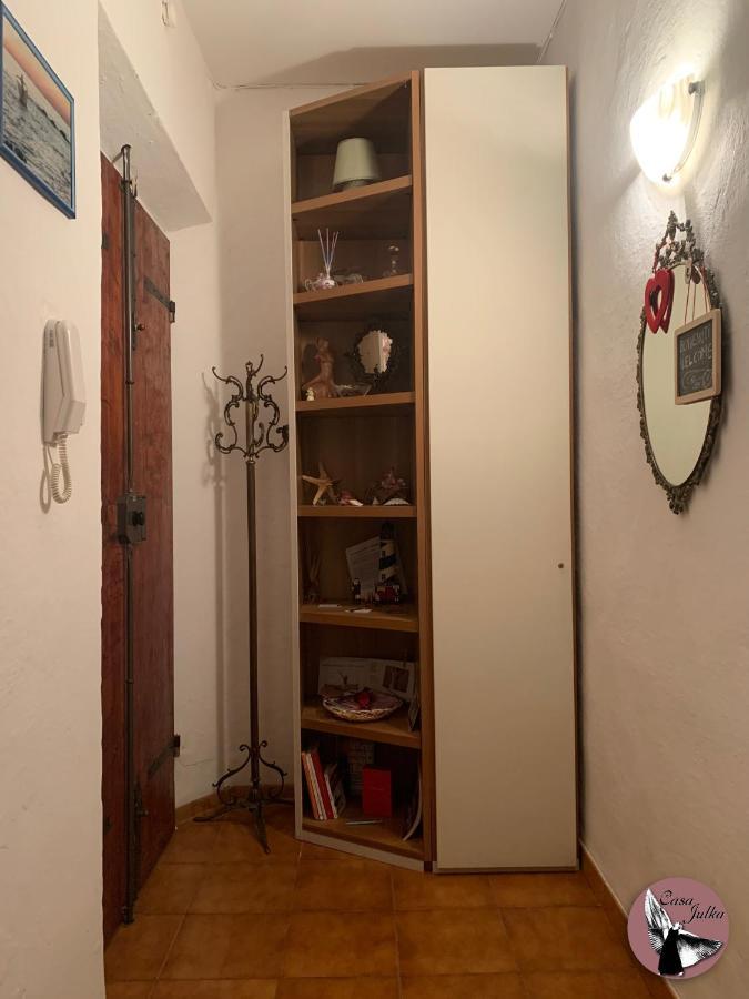 Casa Julka Apartman Livorno Kültér fotó