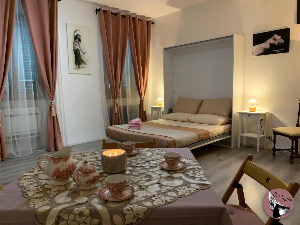 Casa Julka Apartman Livorno Kültér fotó