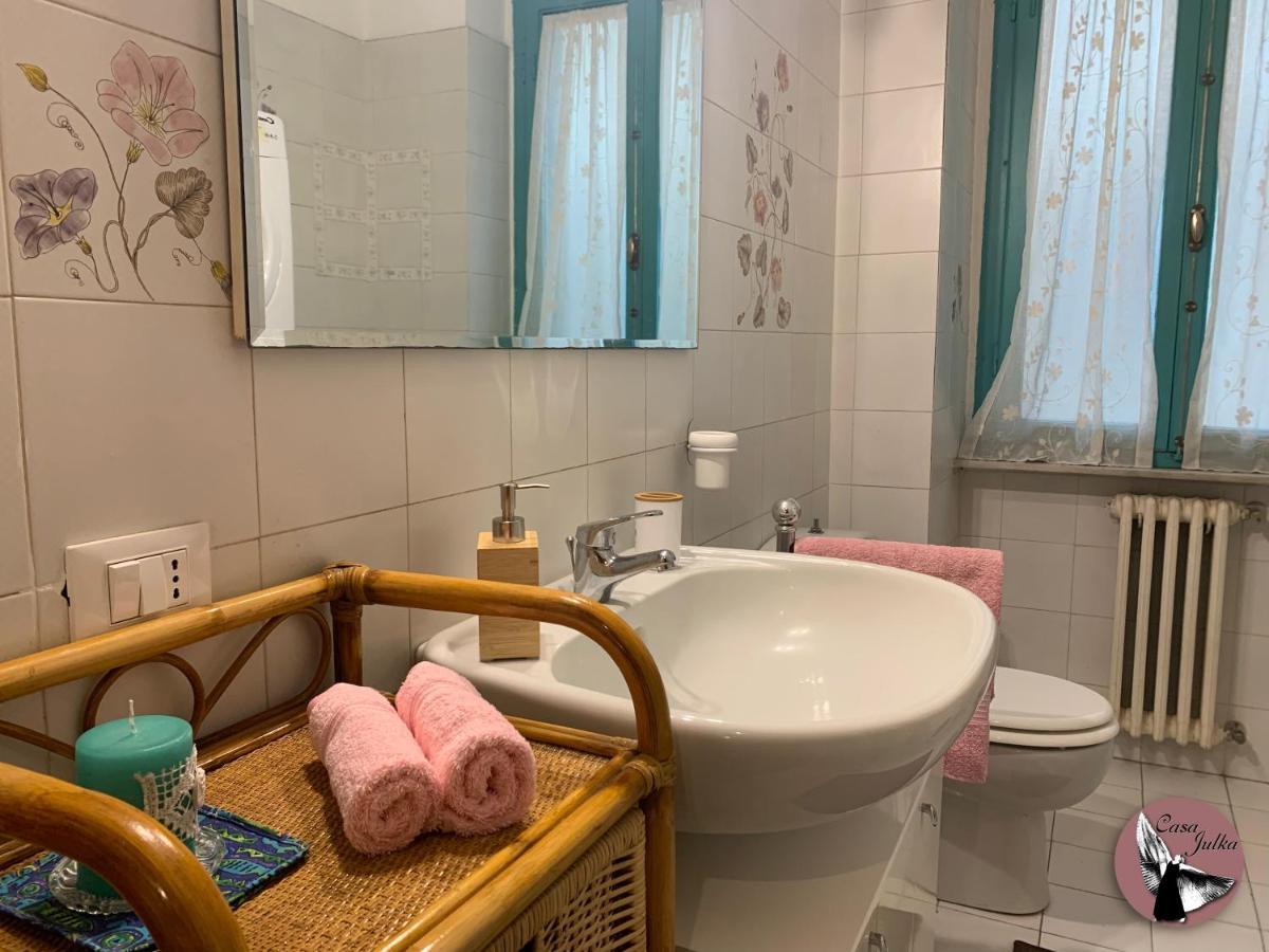 Casa Julka Apartman Livorno Kültér fotó